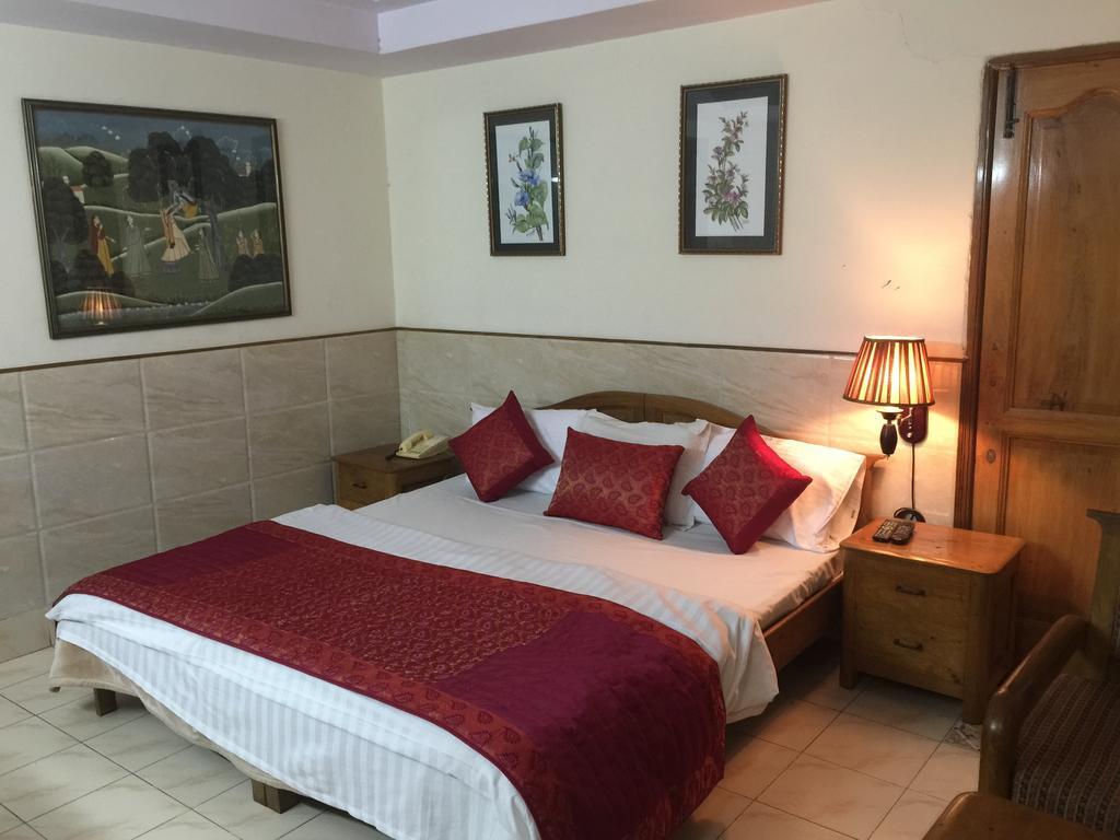 Hotel Ekant Faridabad Δωμάτιο φωτογραφία